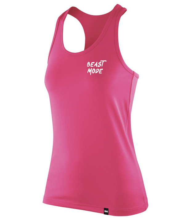 Leuchtend rosafarbenes, sportliches Tank-Top mit weißem BEAST MODE-Schriftzug auf der Brust, abgebildet auf einem einfarbigen Hintergrund.